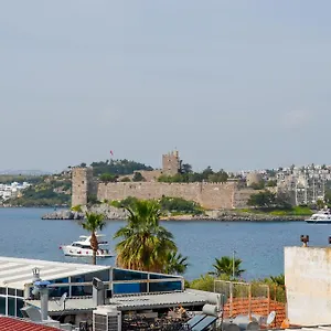 Loca Centre شقة