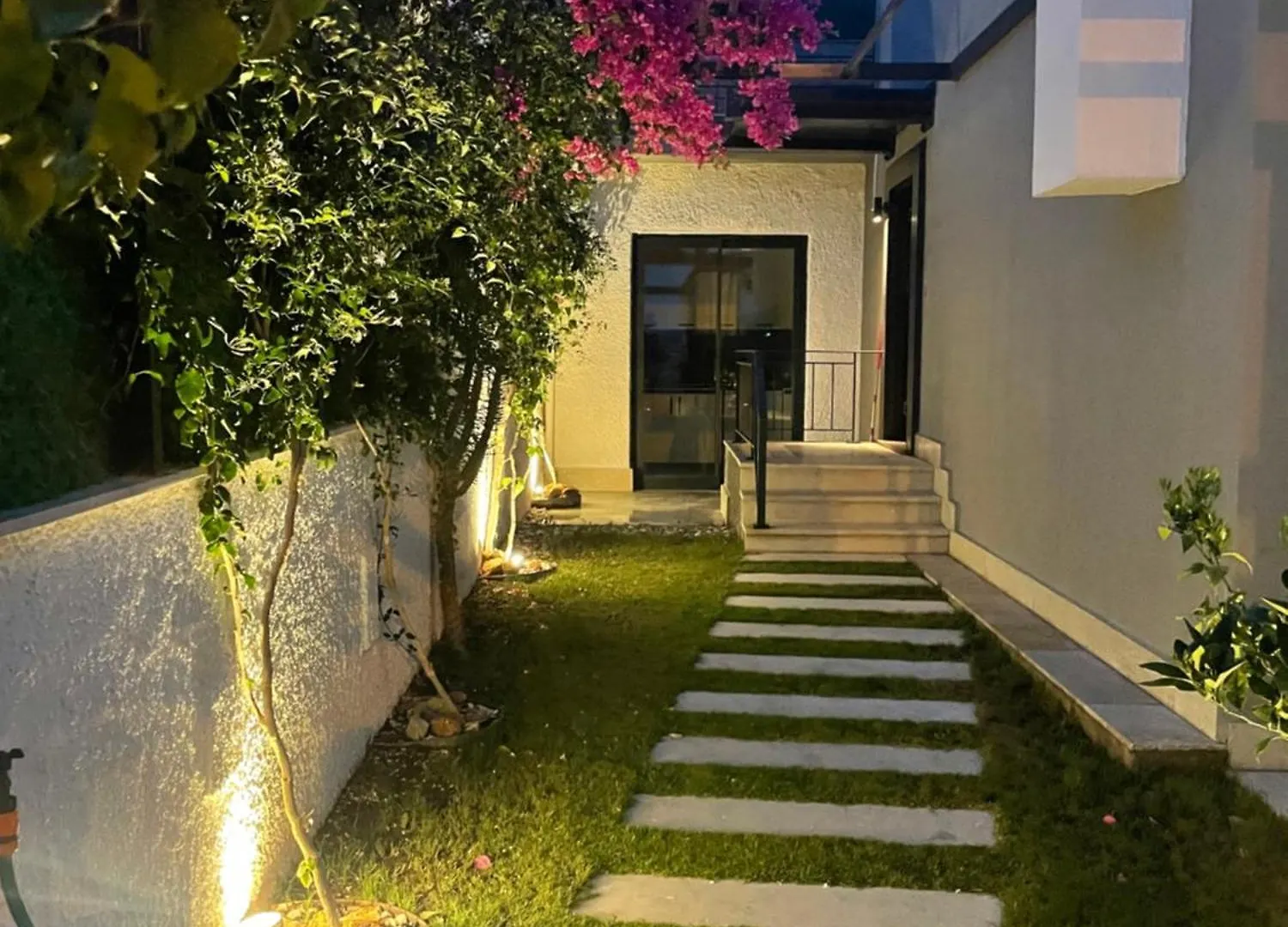 Havuzlu Ve Jakuzili Full Esyali Lueks Villa Bodrum Turkey