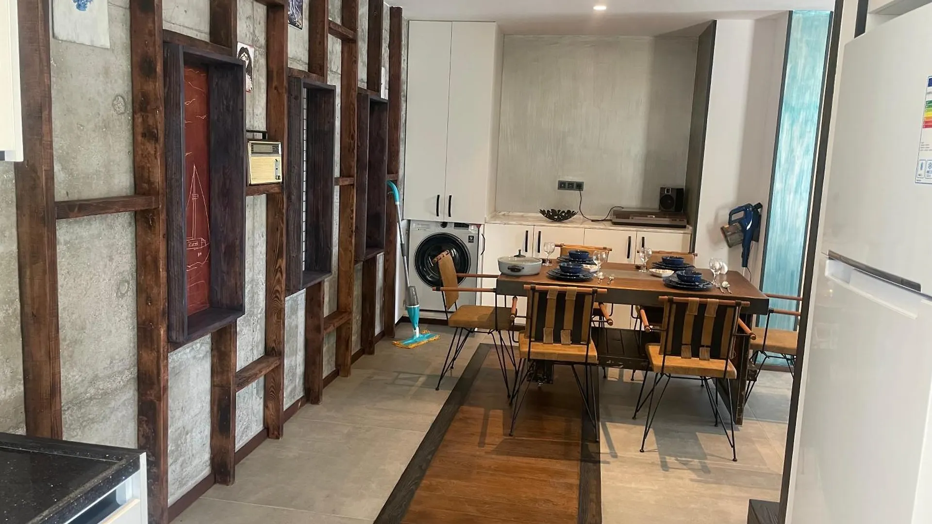 Havuzlu Ve Jakuzili Full Esyali Lueks Villa Bodrum